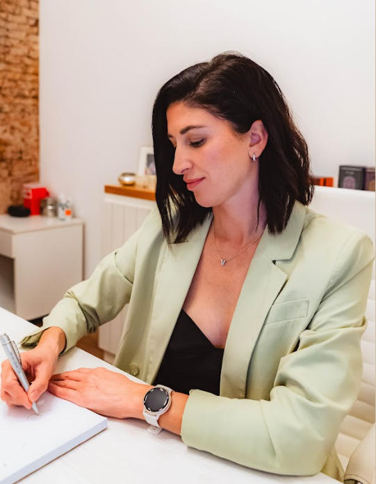 Dra. Virginia Arostegui